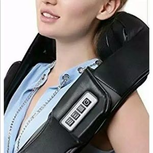 Nursa 3D Massage with and heat and vibration